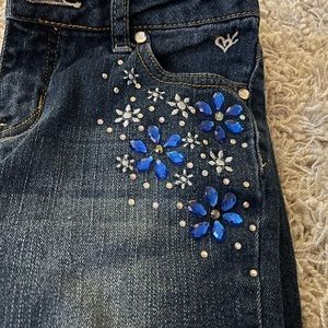 Jean,print with gems on pockets